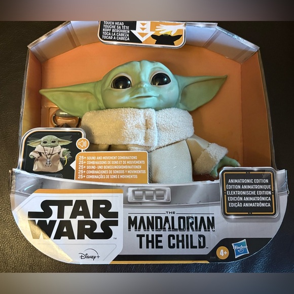 Star Wars Baby Yoda The Child Animatronic Figurine, - Picture 1 of 4